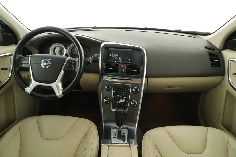 Volvo XC60, 2012