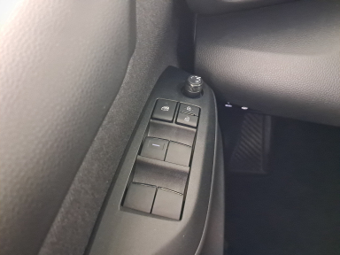 Toyota Yaris - 2025