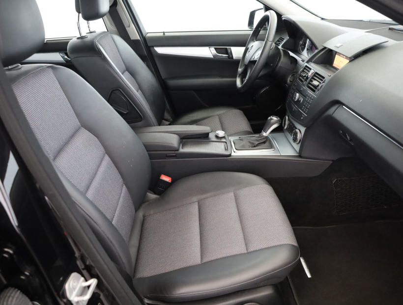 Mercedes-Benz C, 2009