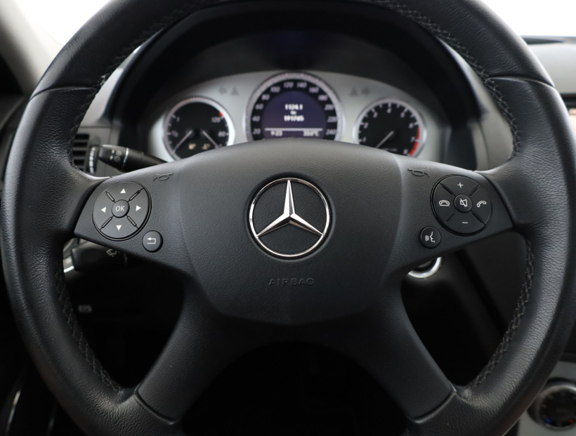 Mercedes-Benz C, 2009