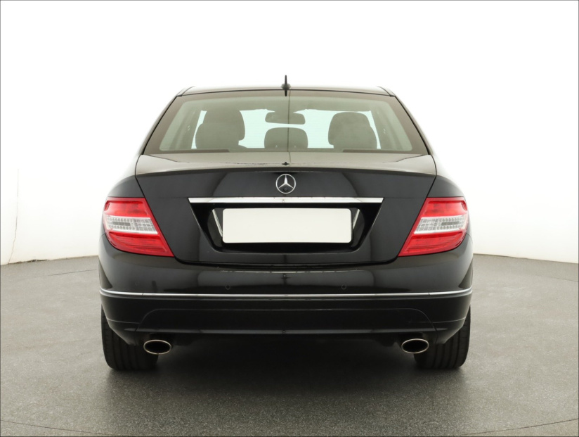 Mercedes-Benz C, 2009