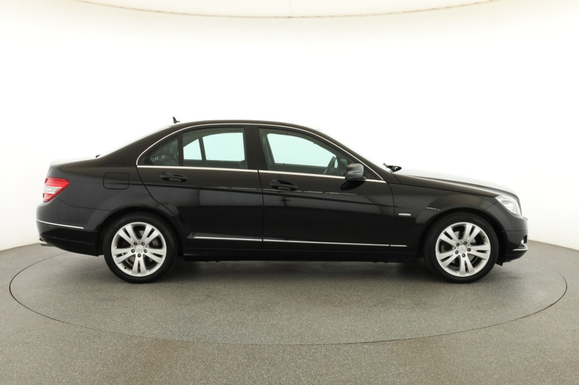 Mercedes-Benz C, 2009