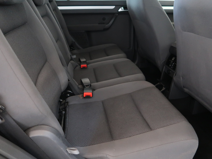 Volkswagen Touran, 2013