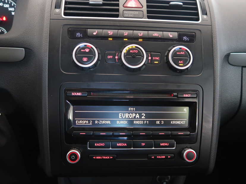 Volkswagen Touran, 2013