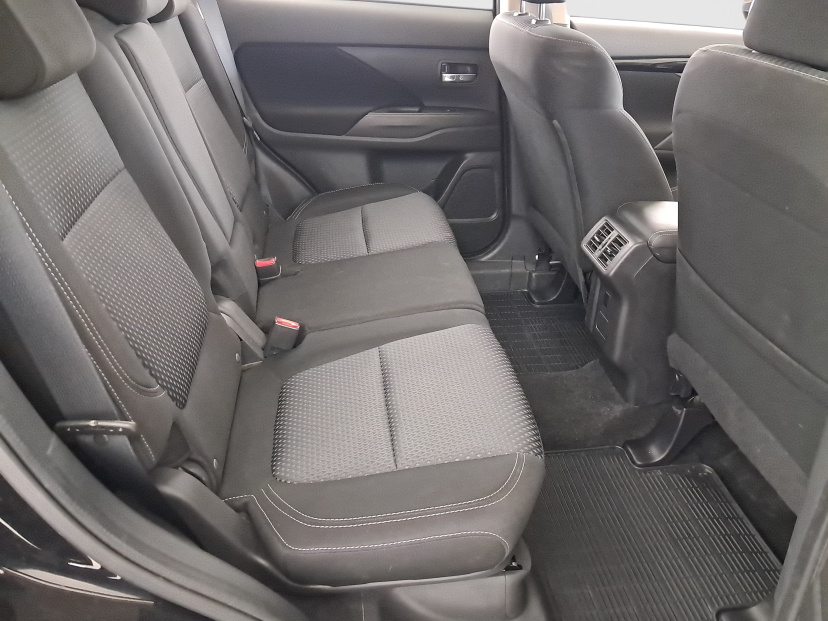 Mitsubishi Outlander, 2019