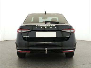 Škoda Superb - 2024