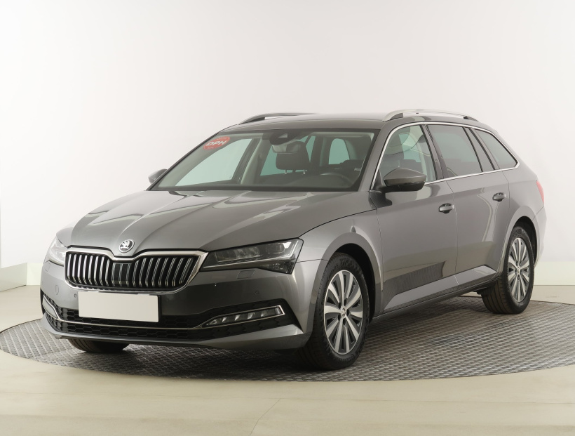 Škoda Superb, 2023