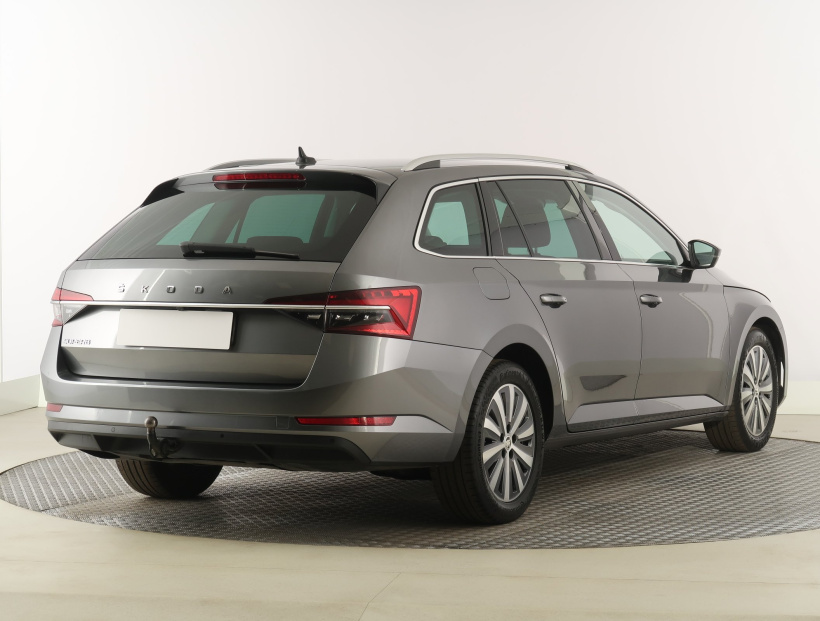 Škoda Superb, 2023