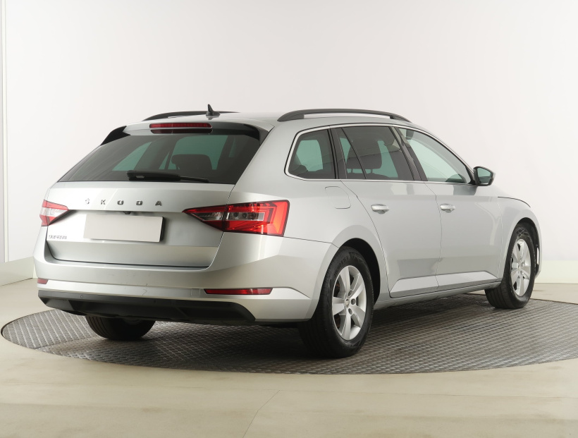Škoda Superb, 2022