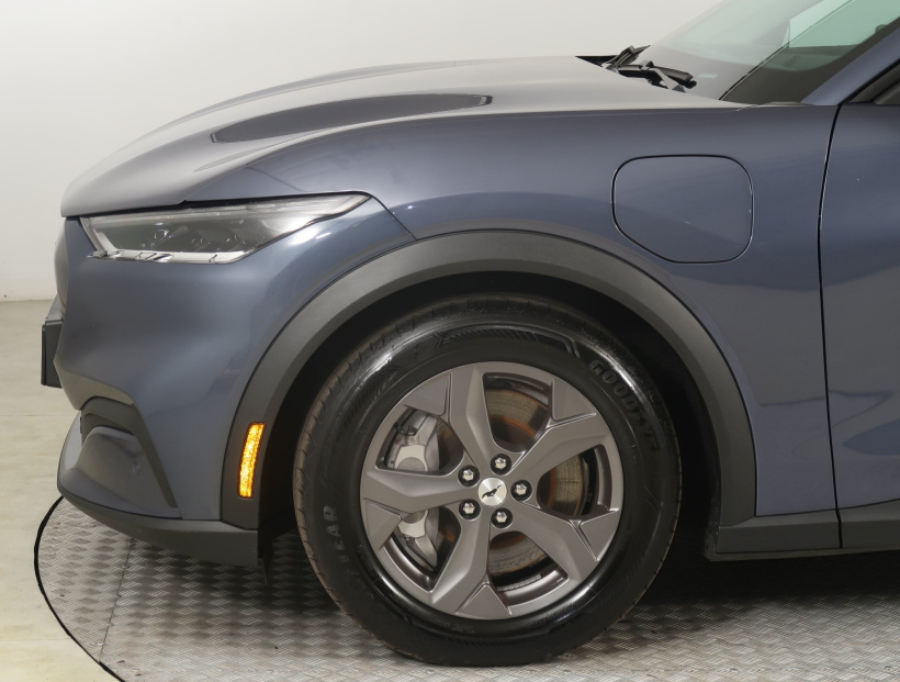 Ford Mustang Mach-E, 2021