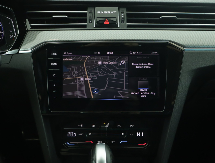 Volkswagen Passat, 2022