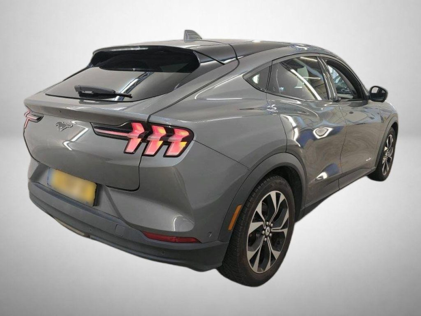 Ford Mustang Mach-E, 2021