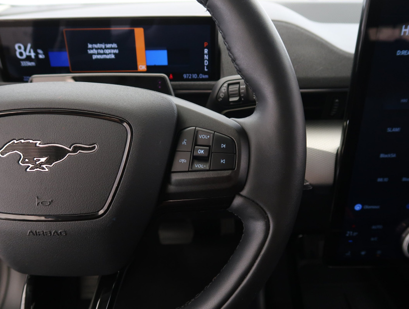Ford Mustang Mach-E, 2021