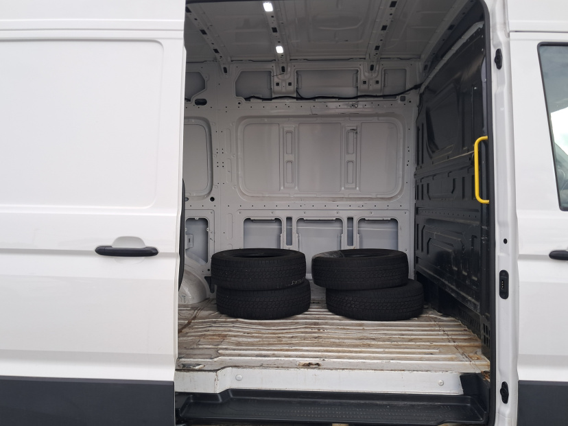 Volkswagen Crafter, 2023