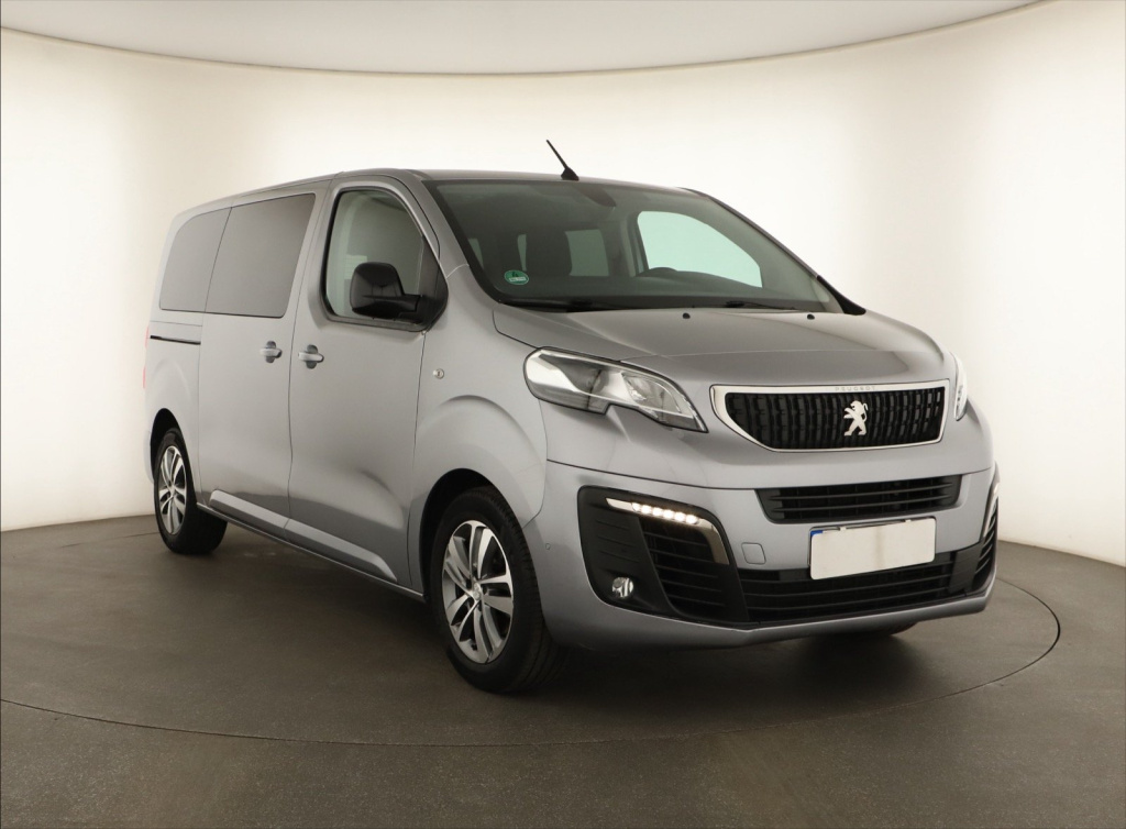 Peugeot Traveller