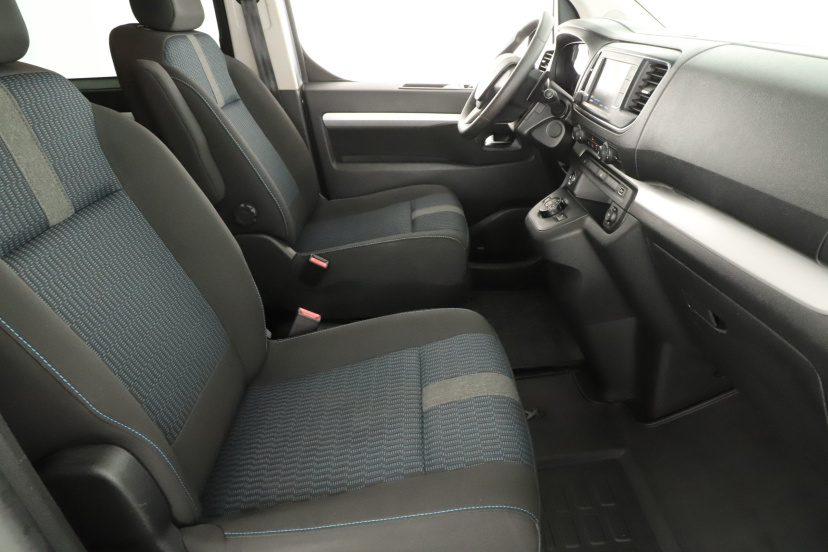 Peugeot Traveller, 2022