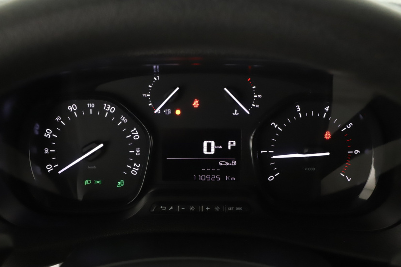 Peugeot Traveller, 2022