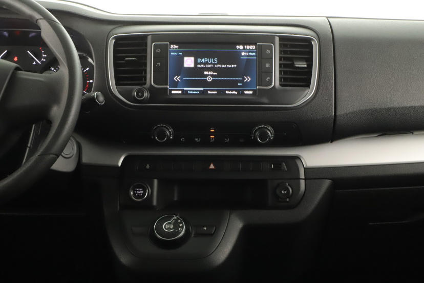 Peugeot Traveller, 2022