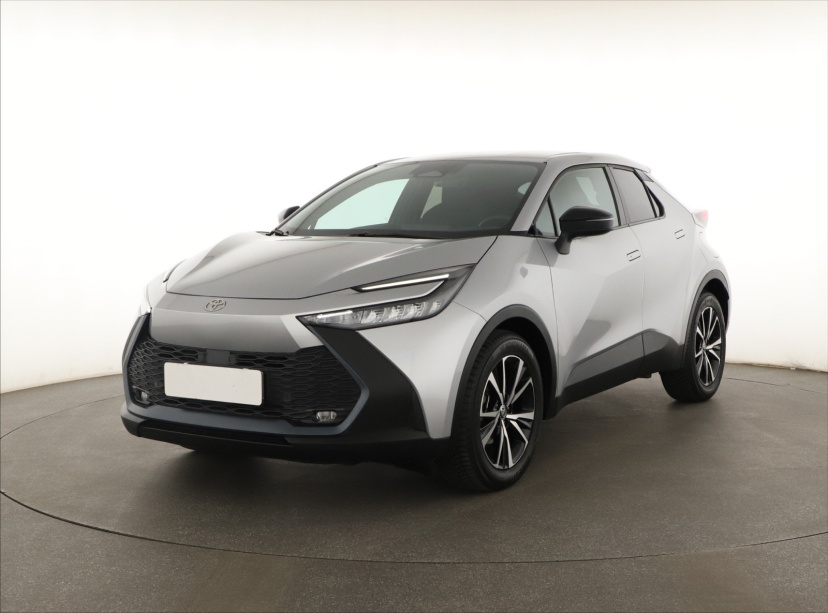 Toyota C-HR, 2024