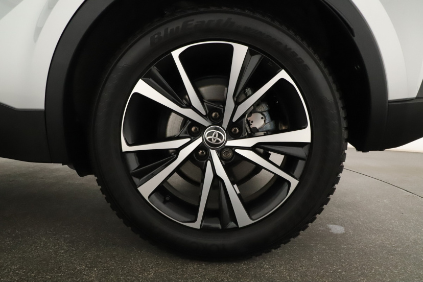 Toyota C-HR, 2024