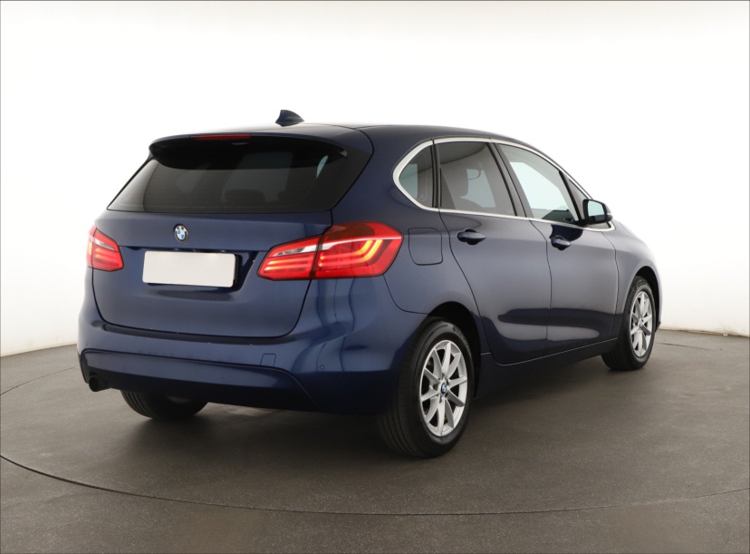 BMW 2 Active Tourer, 2015