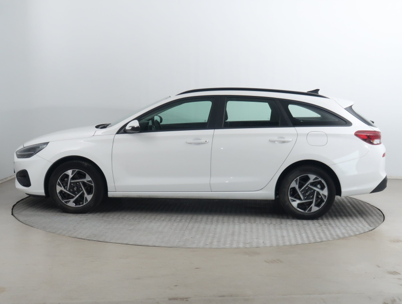 Hyundai i30, 2024
