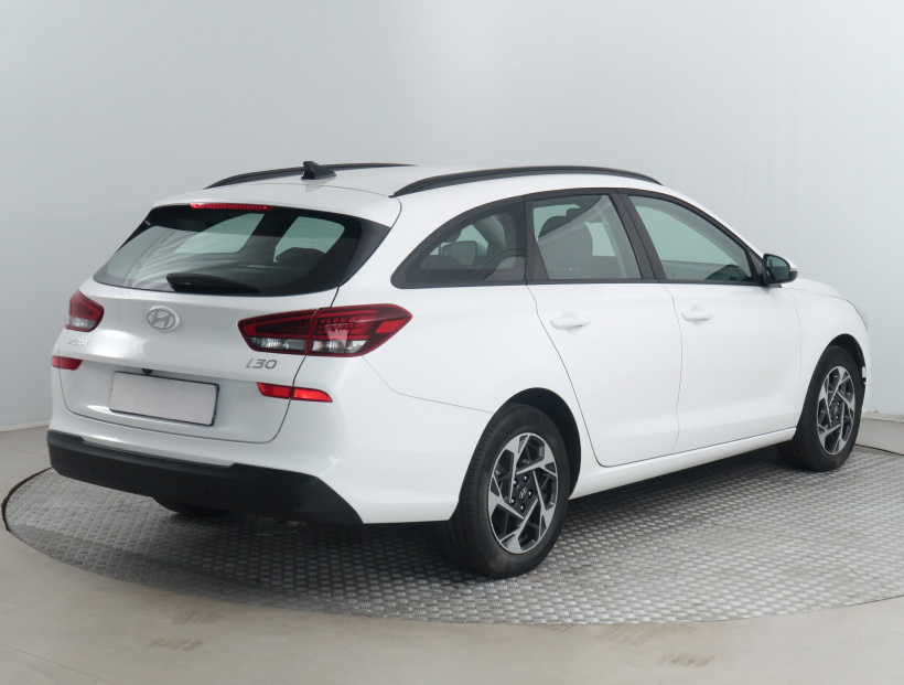 Hyundai i30, 2024