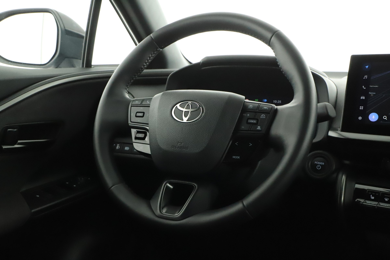 Toyota C-HR - 2025