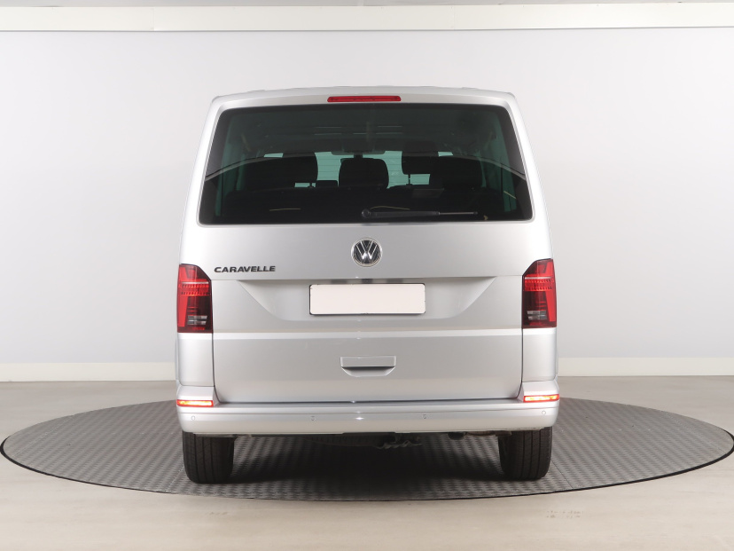 Volkswagen Caravelle, 2024