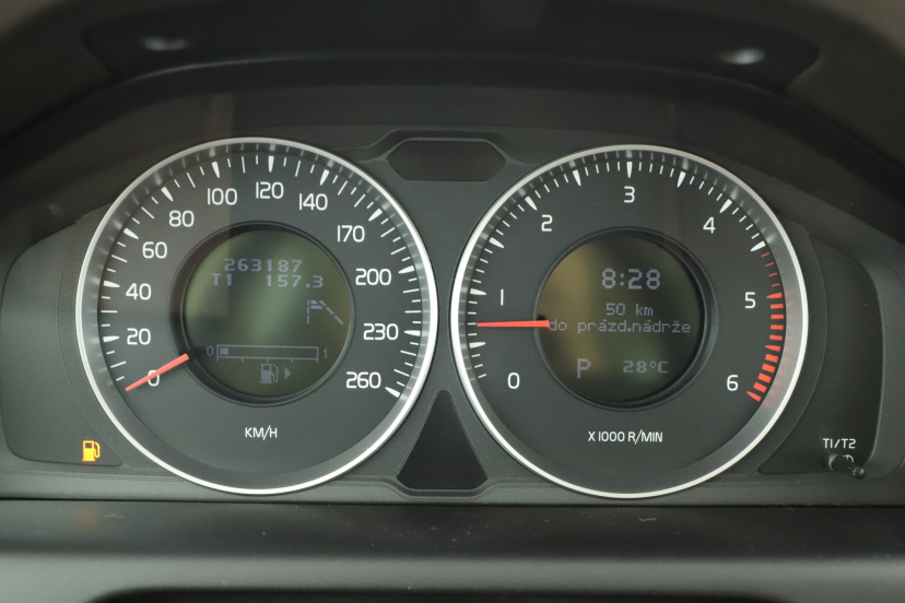 Volvo XC60, 2012