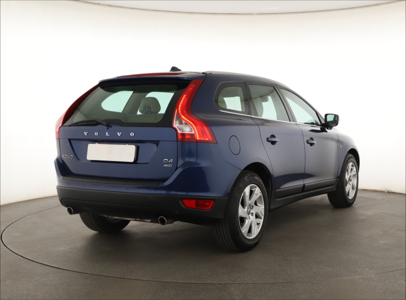 Volvo XC60, 2012