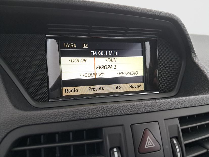 Mercedes-Benz E, 2010