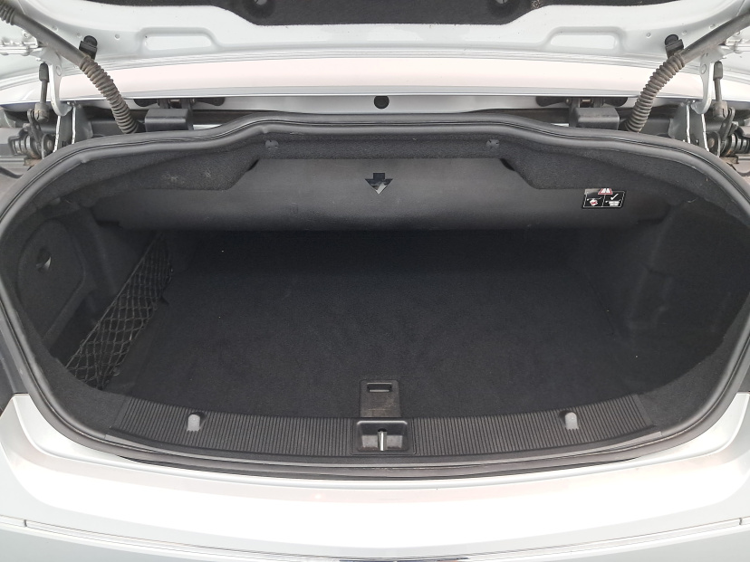 Mercedes-Benz E, 2010