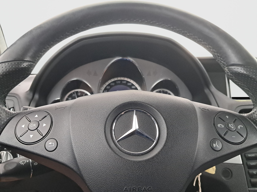Mercedes-Benz E, 2010
