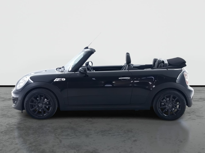 MINI Cabrio, 2011