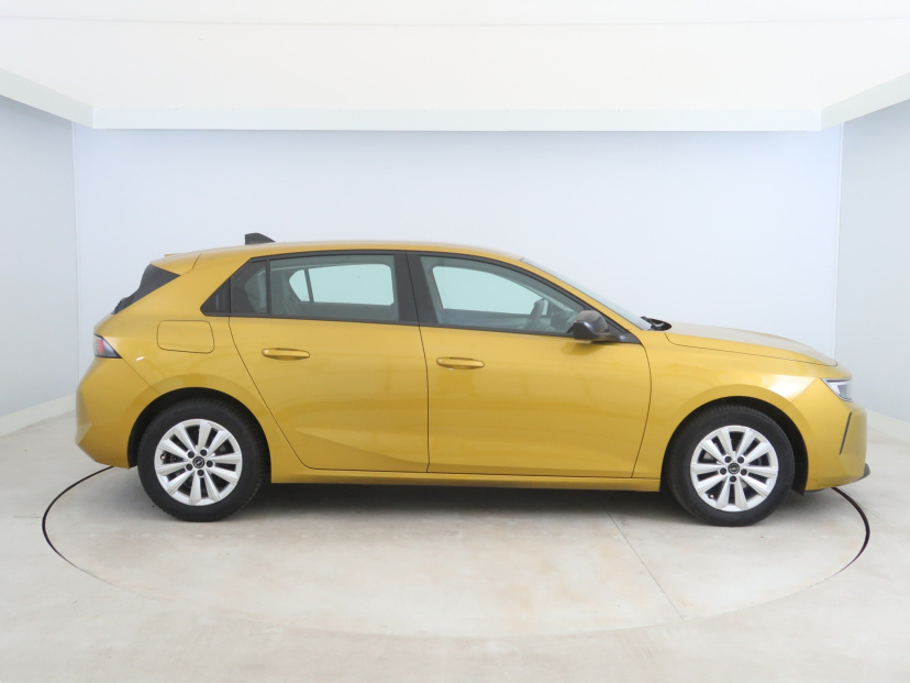 Opel Astra, 2023
