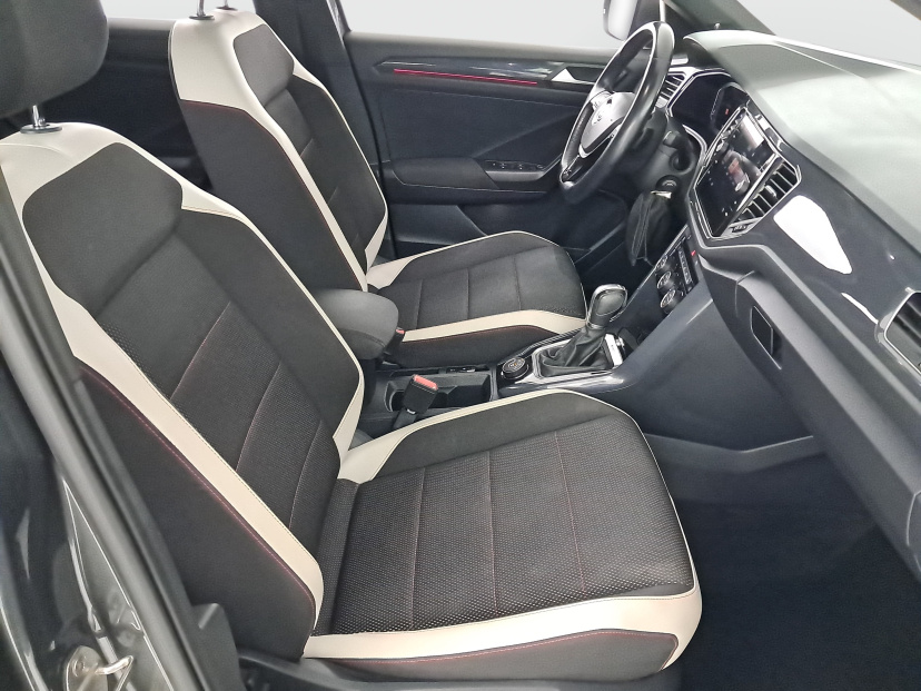 Volkswagen T-Roc, 2018
