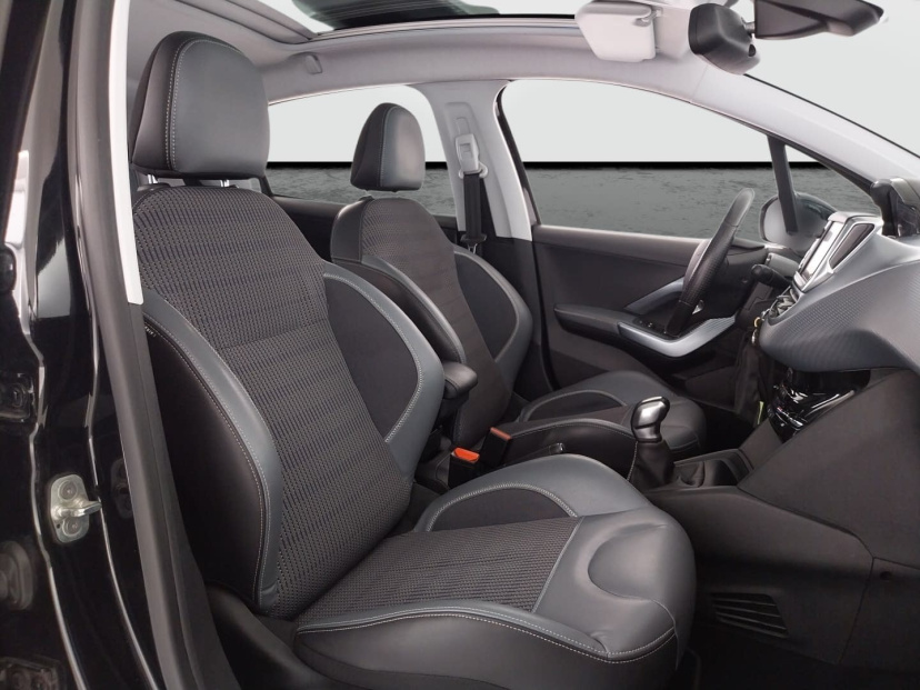 Peugeot 208, 2016