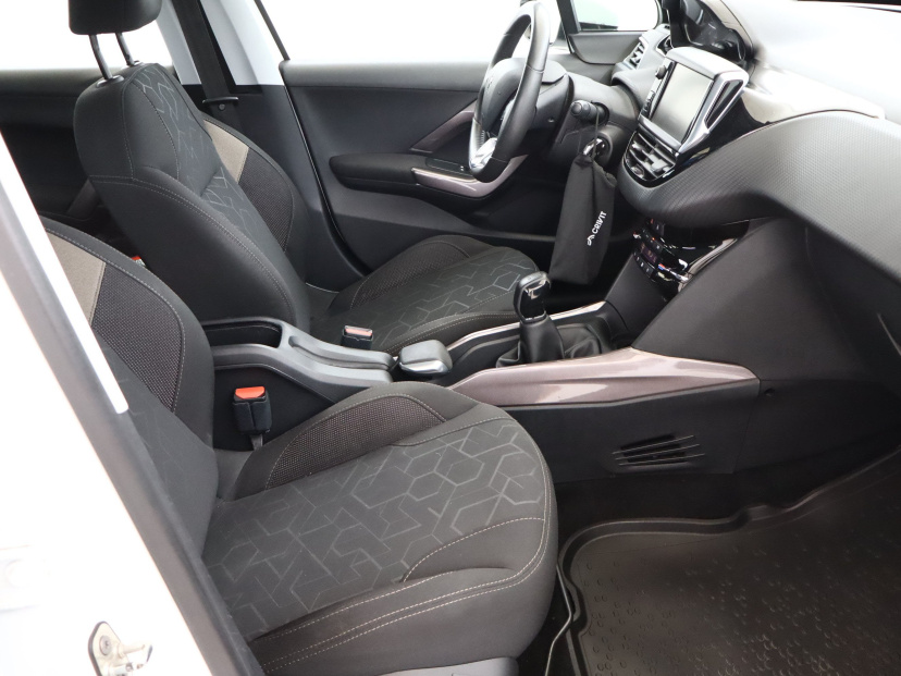 Peugeot 2008, 2016