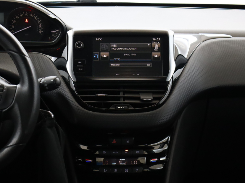 Peugeot 2008, 2016