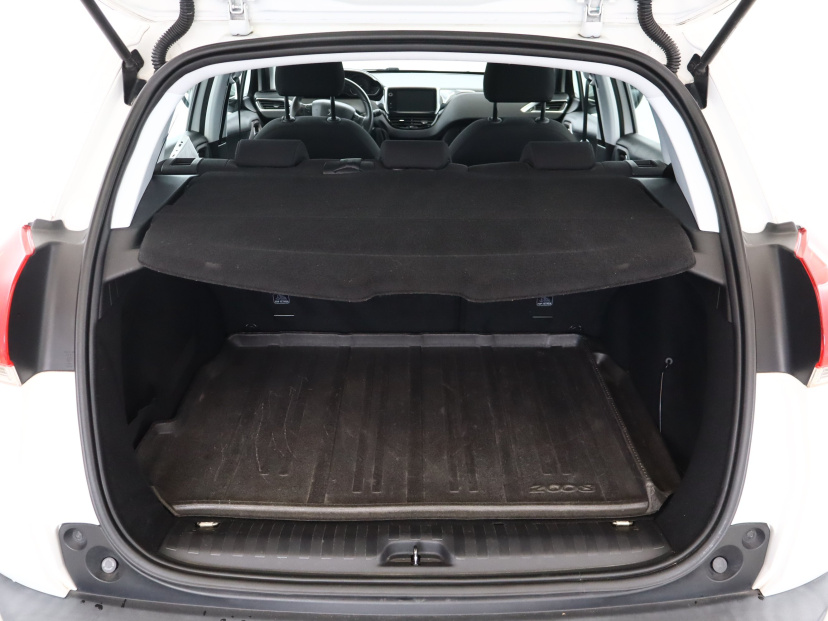 Peugeot 2008, 2016