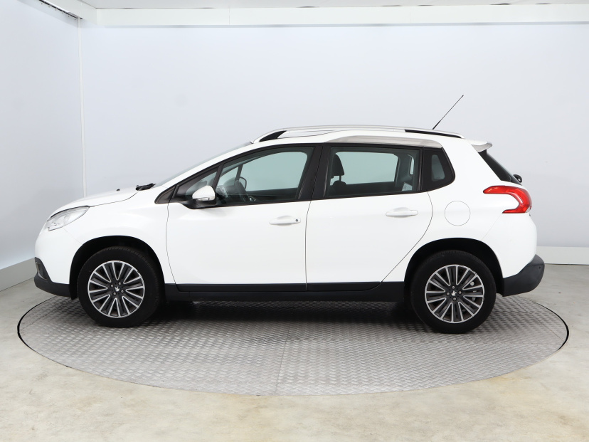 Peugeot 2008, 2016
