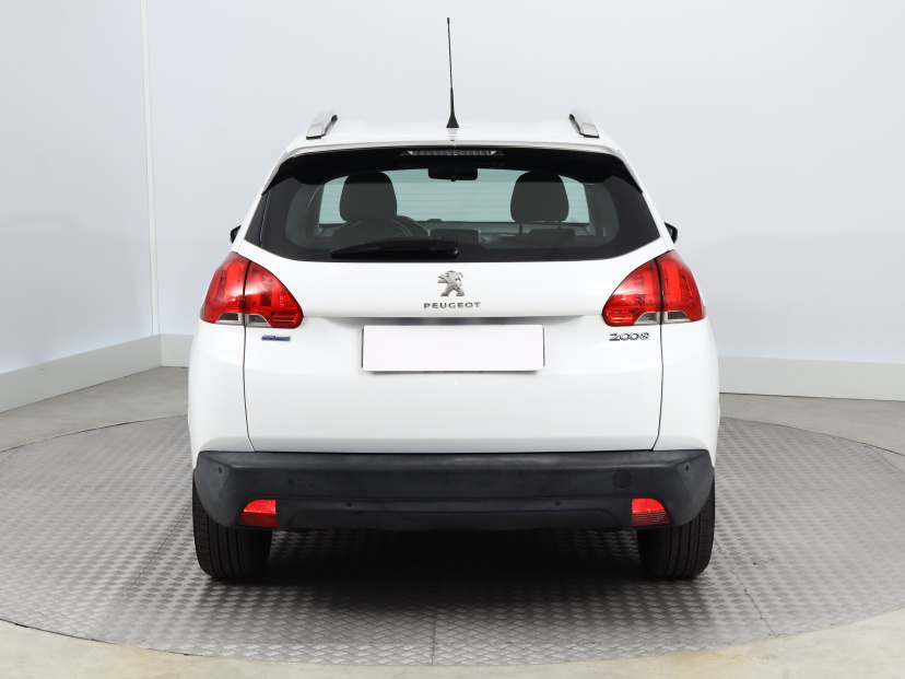Peugeot 2008, 2016