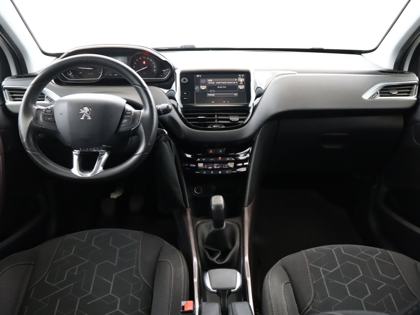 Peugeot 2008, 2016