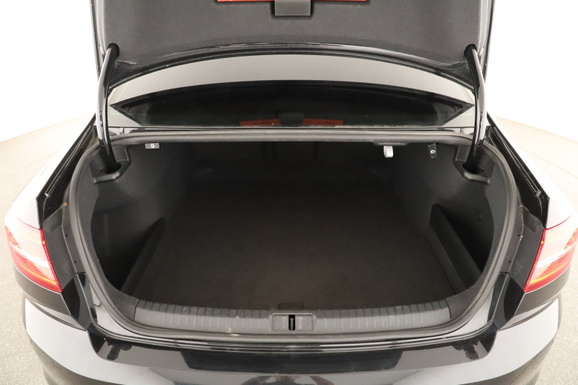 Volkswagen Passat, 2019