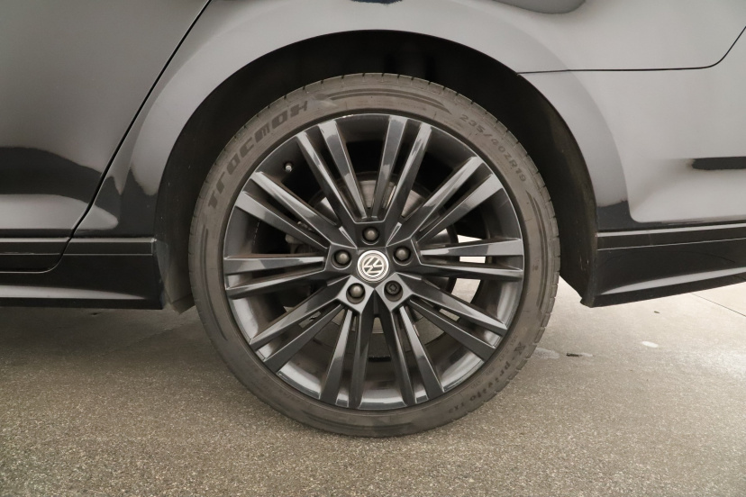 Volkswagen Passat, 2019