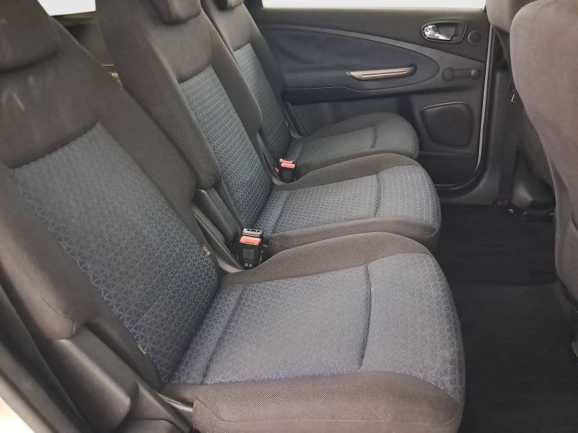 Ford S-Max, 2006
