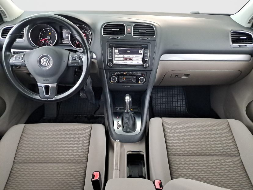 Volkswagen Golf, 2011