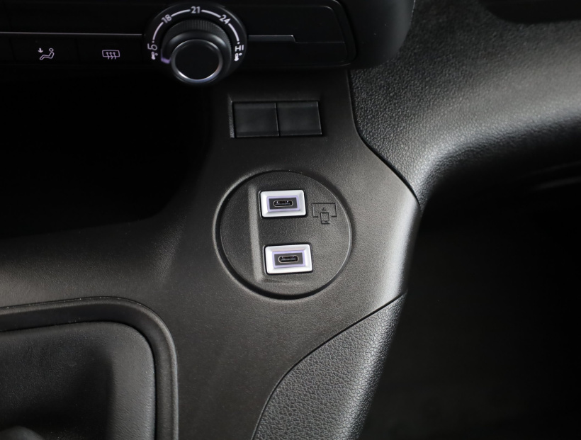 Opel Combo, 2025