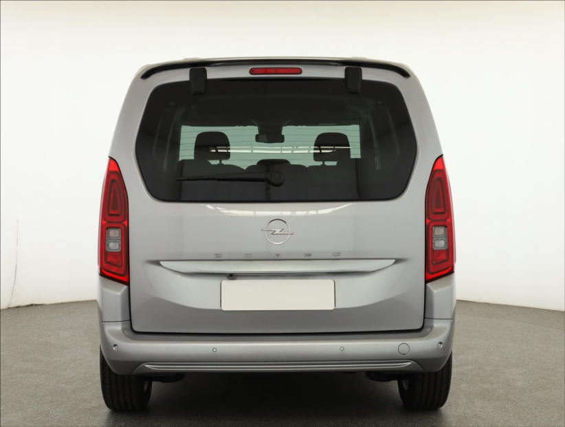 Opel Combo, 2025